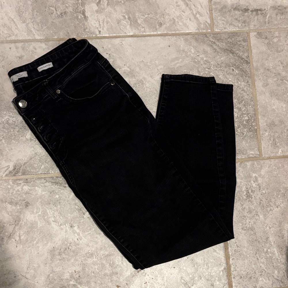 A beautiful soul button fly Black skinny Jeans